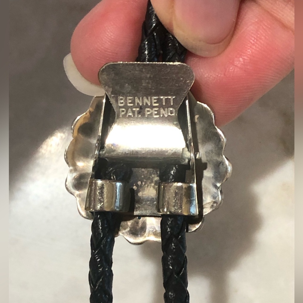 Vintage Zuni Style Sunface Bolo Tie Sterling Silver Mother Pearl Red Turquoise - Picture 4 of 10
